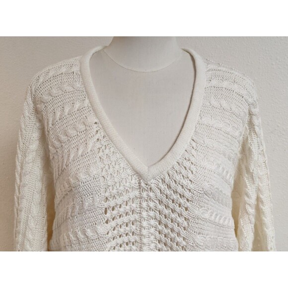 Women's CAbi #5803 Cream Fringe Fiesta Poncho Sweater Top Small EXCELLENT!! - Picture 4 of 12